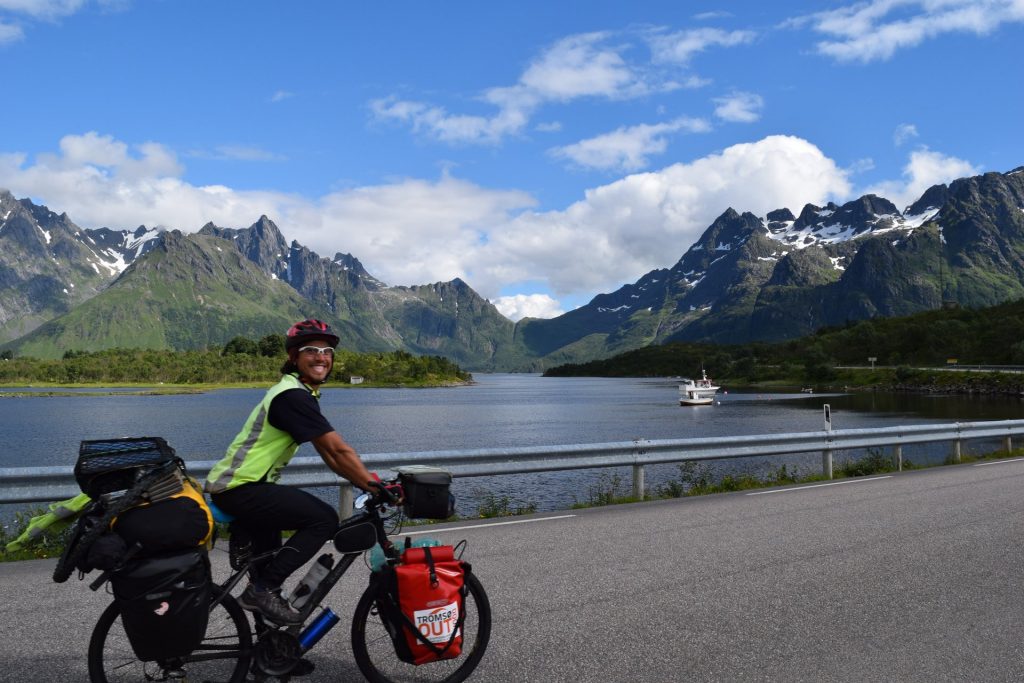 cicloturismo-montañas-noruegas